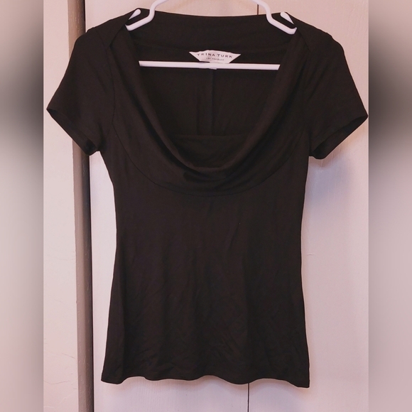 Trina Turk Boat Cowl Neck Top Size Small Pullover Stretch Elegant Cap Sleeve - Picture 1 of 9